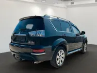 Gebraucht Mitsubishi Outlander 177 PS (130 kW) 2011 Schwarz SUV