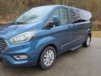 Gebraucht Ford Tourneo 170 PS (125 kW) 2018 Blau Van / Kleinbus