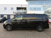 Gebraucht Mercedes V300 Avantgarde Edition 237 PS (174 kW) 2024 Schwarz Van / Kleinbus