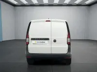 Gebraucht VW Caddy 102 PS (75 kW) 2024 Weiß Van / Kleinbus
