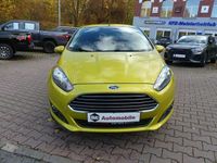 Gebraucht Ford Fiesta 101 PS (74 kW) 2013 Gelb Limousine