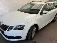 Gebraucht Skoda Octavia Ambition 150 PS (110 kW) 2018 Laserweiss Kombi