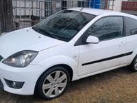 Gebraucht Ford Fiesta 80 PS (58 kW) 2008 Weiß Kleinwagen