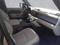 Gebraucht Land Rover Defender 249 PS (183 kW) 2021 Silicon silver SUV