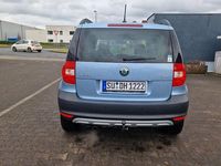 Gebraucht Skoda Yeti Plus Edition 160 PS (117 kW) 2013 Blau SUV
