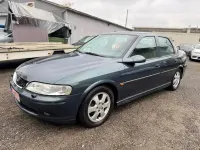 Gebraucht Opel Vectra Comfort 101 PS (74 kW) 2002 Grün Limousine