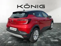 Używany Renault Captur Equilibre 100 KM (73 kW) 2023 Czerwony SUV