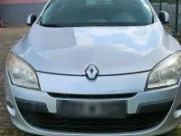 Gebraucht Renault Mégane 110 PS (80 kW) 2009 Silber Limousine