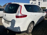 Gebraucht Renault Scénic III Dynamique 116 PS (85 kW) 2012 Weiß Van / Kleinbus