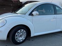 Gebraucht VW New Beetle 102 PS (75 kW) 2009 Weiß Kleinwagen