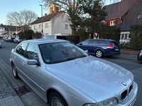 Gebraucht BMW 525 192 PS (141 kW) 2001 Silber Limousine