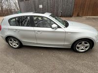 Gebraucht BMW 116 122 PS (89 kW) 2011 Silber Kleinwagen