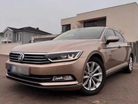 Gebraucht VW Passat Highline 150 PS (110 kW) 2017 Gold Limousine