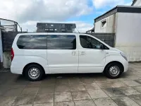 Gebraucht Hyundai H-1 170 PS (125 kW) 2011 Weiß Van / Kleinbus