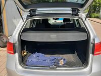 Gebraucht VW Passat 110 PS (80 kW) 2011 Silber Kombi