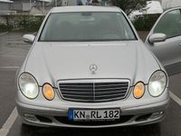 Gebraucht Mercedes E220 Classic 150 PS (110 kW) 2004 Silber Limousine