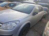 Gebraucht Opel Astra Edition 110 PS (80 kW) 2010 Silber Kombi