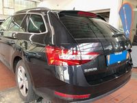 Gebraucht Skoda Superb Ambition 180 PS (132 kW) 2016 Schwarz Kombi