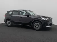 Używany BMW iX1 225 kW (306 KM) 2023 Czarny SUV