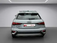 Gebraucht Audi A3 Ambiente 150 PS (110 kW) 2024 Pfeilgrau perleffekt Kombi