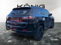 Gebraucht Jeep Compass 131 PS (96 kW) 2024 Schwarz SUV
