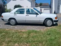 Gebraucht Mercedes 190 118 PS (86 kW) 1990 Weiß Limousine