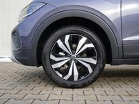 Neu VW T-Cross 116 PS (85 kW) 2026 Rauchgrau metallic SUV