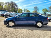 Gebraucht VW Jetta Comfortline 116 PS (85 kW) 2006 Shadow blue metallic Limousine