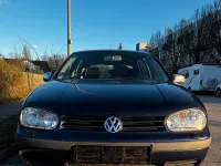 Gebraucht VW Golf IV Edition 101 PS (74 kW) 2002 Blau Kleinwagen