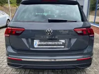 Gebraucht VW Tiguan Move 150 PS (110 kW) 2023 Delfingrau (metallic) SUV