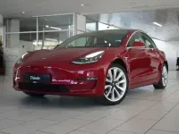 Used Tesla Model 3 350 kW (476 HP) 2019 Red Sedan