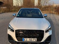 Gebraucht Audi SQ2 Ambiente 300 PS (220 kW) 2025 Weiß SUV