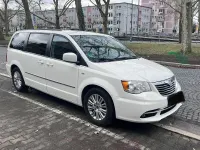 Gebraucht Lancia Voyager Gold 178 PS (130 kW) 2012 Weiß Van / Kleinbus