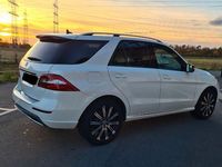 Gebraucht Mercedes ML350 258 PS (189 kW) 2012 Weiß SUV