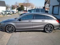 Gebraucht Mercedes CLA220 Shooting Brake 177 PS (130 kW) 2016 Grau Kombi