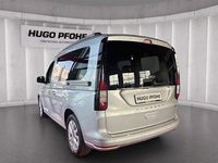 Gebraucht Ford Tourneo Titanium 150 PS (110 kW) 2025 Silber Van / Kleinbus