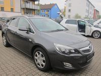 Usata Opel Astra Sport 140 CV (102 kW) 2011 Grigio Station wagon