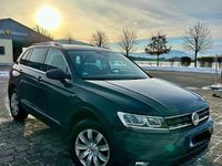 Gebraucht VW Tiguan Sound 150 PS (110 kW) 2017 Grau SUV