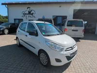 Gebraucht Hyundai i10 Edition 69 PS (50 kW) 2013 Weiß Kleinwagen