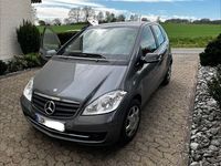 Gebraucht Mercedes A160 95 PS (69 kW) 2011 Silber Van / Kleinbus