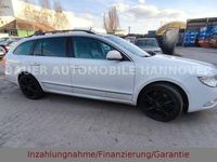 Gebraucht Skoda Superb Elegance 260 PS (191 kW) 2011 Weiß Kombi