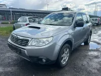 Käytetty Subaru Forester Active 147 HP (108 kW) 2010 Hopea Katumaasturi