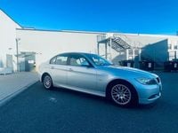 Gebraucht BMW 320 170 PS (125 kW) 2008 Silber Limousine