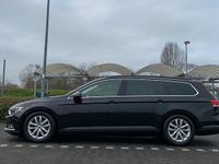 Gebraucht VW Passat Comfortline 150 PS (110 kW) 2016 Schwarz Kombi