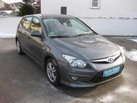 Gebraucht Hyundai i30 Comfort 109 PS (80 kW) 2010 Grau Limousine