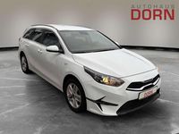 Gebraucht Kia Ceed 136 PS (100 kW) 2024 Carraraweiss Kleinwagen