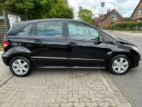 Gebraucht Mercedes B180 Avantgarde 109 PS (80 kW) 2010 Schwarz Van / Kleinbus