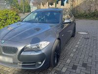Gebraucht BMW 520 184 PS (135 kW) 2011 Grau Limousine