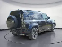 Neu Land Rover Defender SE Dynamic 252 PS (185 kW) 2026 Schwarz SUV
