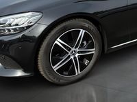 Gebraucht Mercedes C180 Avantgarde 156 PS (114 kW) 2020 Obsidianschwarz metallic Limousine